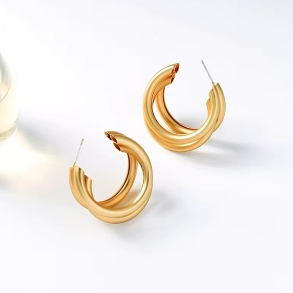 Triple Layer Gold Hoop Earrings - Picture 5 of 6